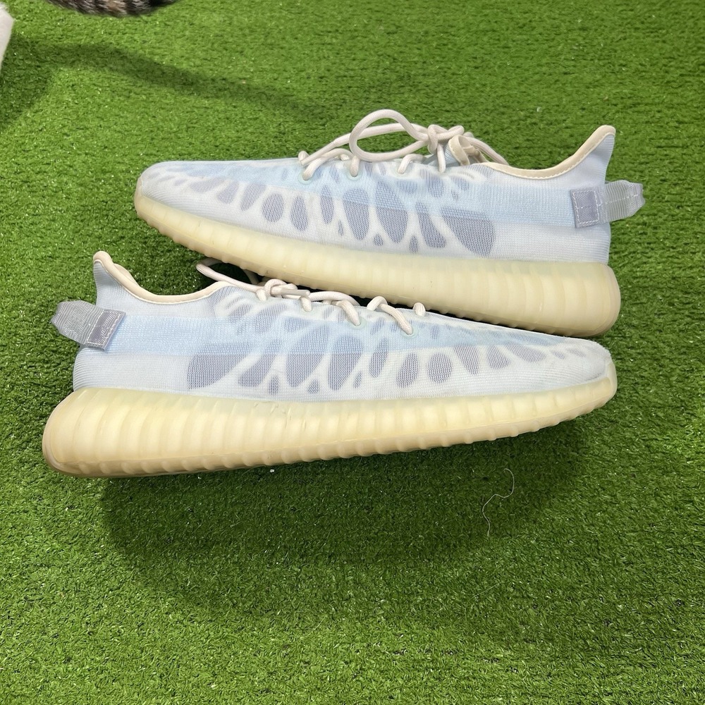 adidas Yeezy Boost 350 V2 Sz 13 Mono Ice Men's Low Top Sneaker GW2869 2021